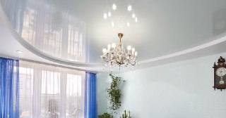 Глянцевый потолок Мыски, цена от 4559 руб.
